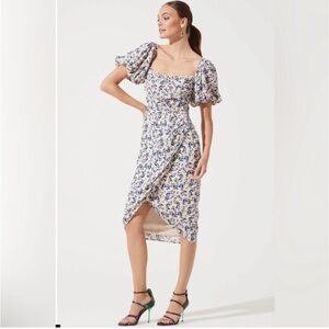 ASTR The Label Ditzy Floral Midi Dress